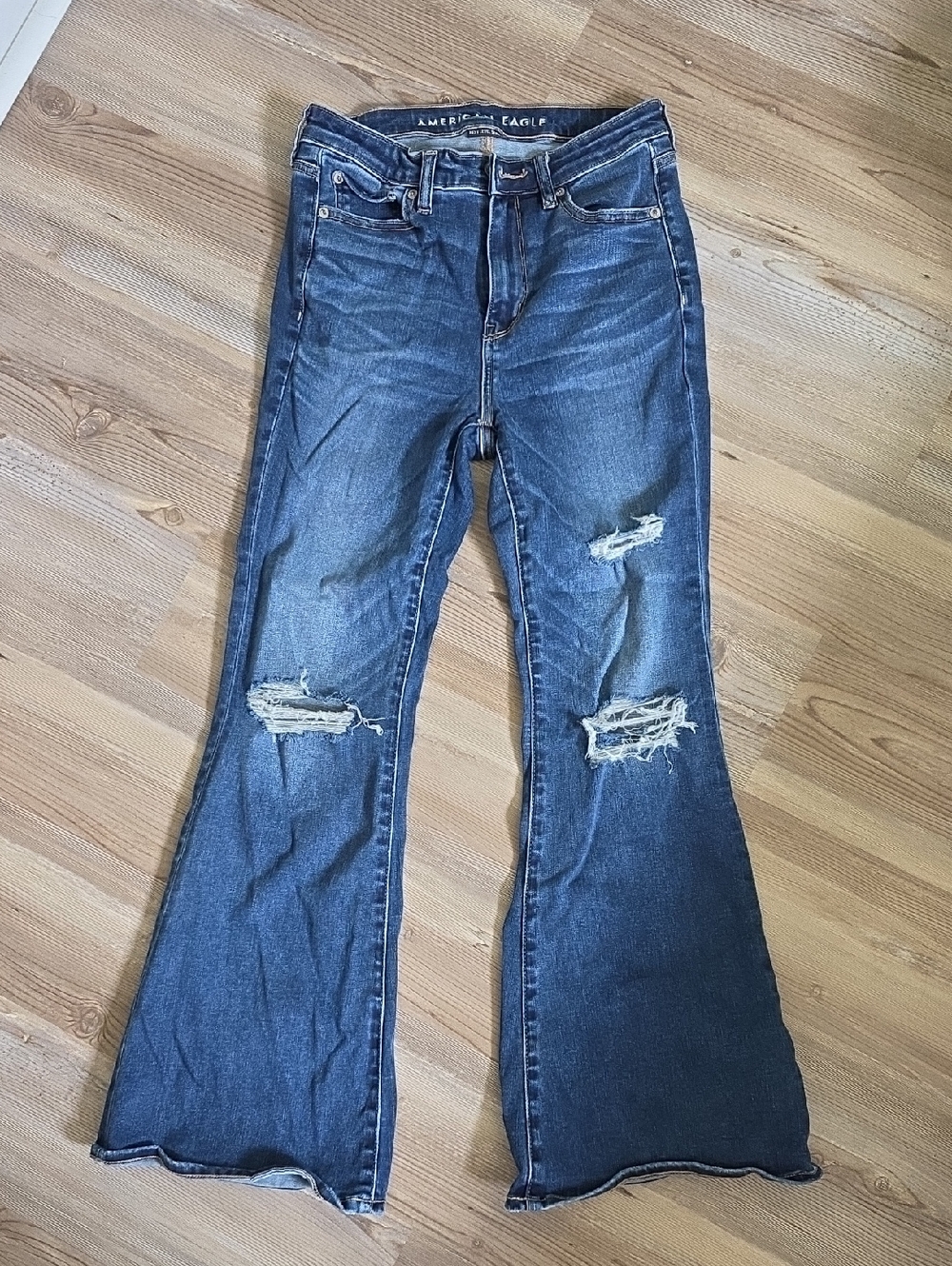 American Eagle Next Level Stretch Distressed Flare Jeans 4 Short